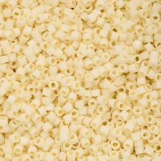 Opaque Dark Cream Cylin Beads, 25gm bulk bag Opaque Dark Cream Cylin Beads, 25gm bulk bag